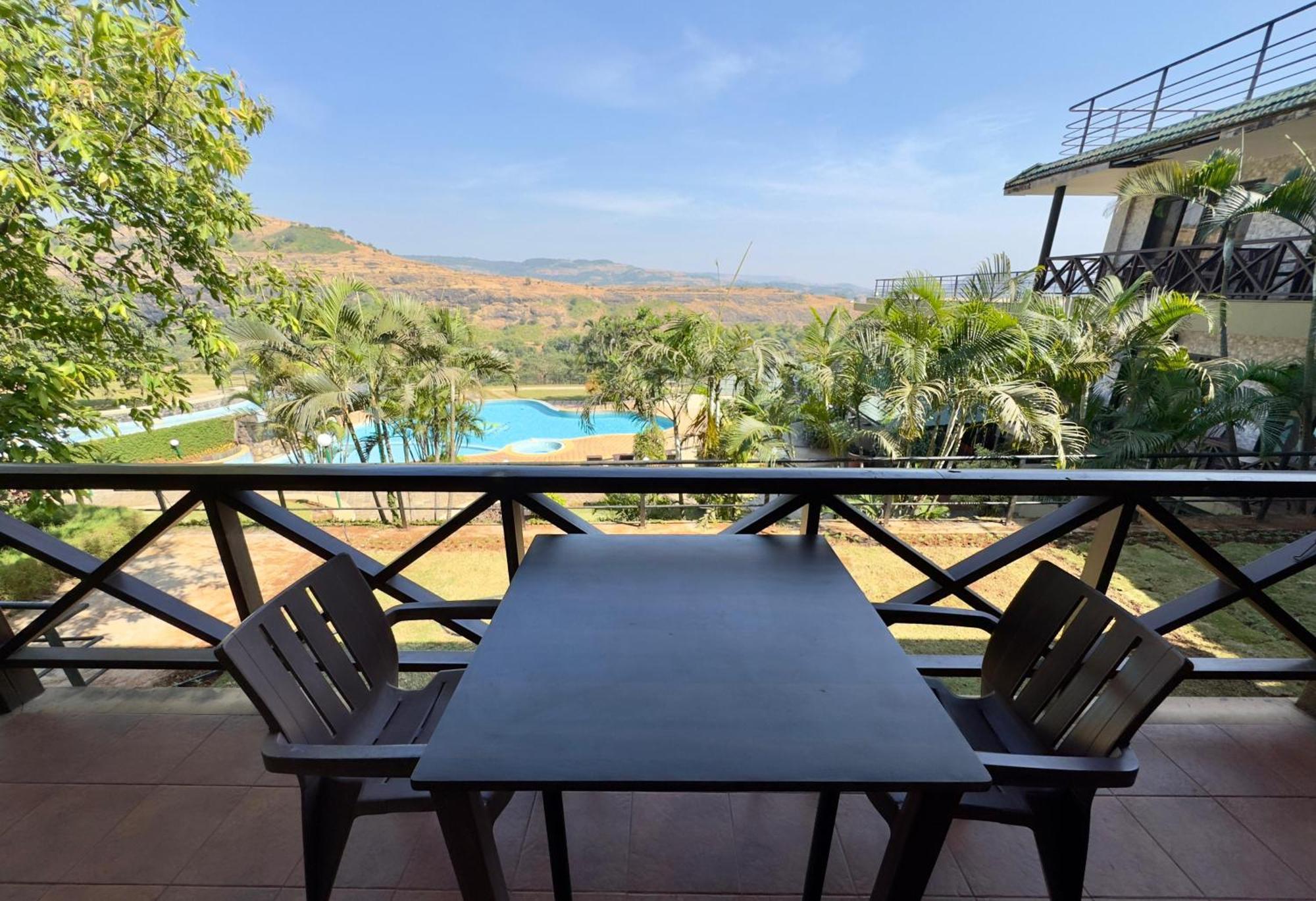 Upper Deck Resort - Stay And Relax At The Highest Peak Lonavala Exterior foto