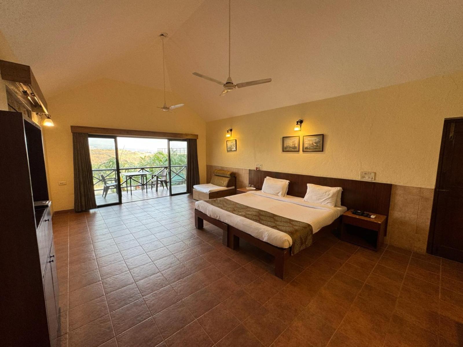 Upper Deck Resort - Stay And Relax At The Highest Peak Lonavala Exterior foto