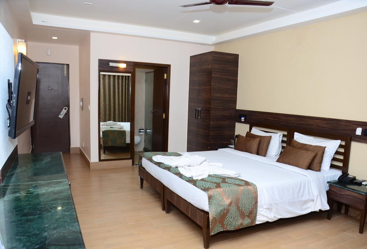 Upper Deck Resort - Stay And Relax At The Highest Peak Lonavala Exterior foto