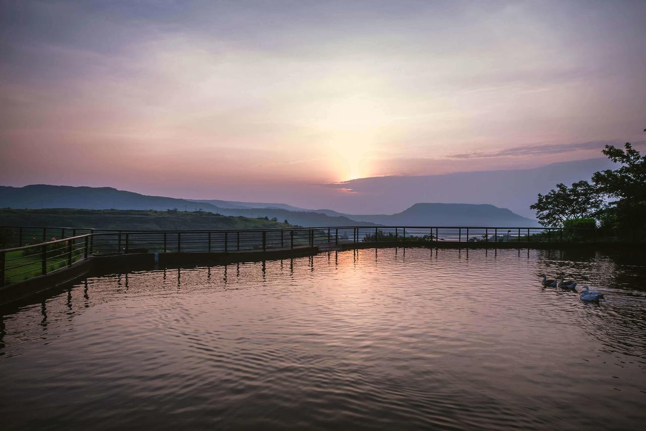 Upper Deck Resort - Stay And Relax At The Highest Peak Lonavala Exterior foto